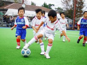 フロンティアサッカースクール