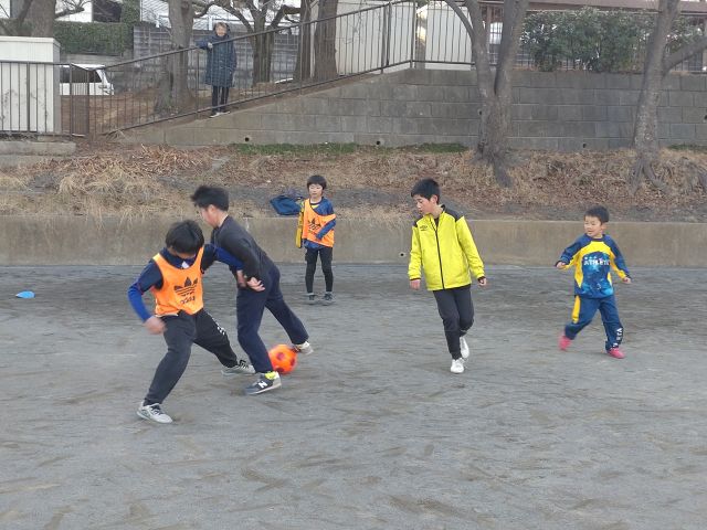 エスコリーニャFC／リーベルプントFC