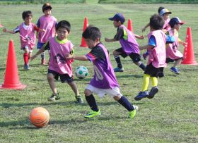 サッカースクール 東京都日野市 ｇｒａｎｔ ｆｏｏｔｂａｌｌ ｃｌｕｂ グラントフットボールクラブ